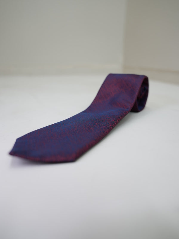 Set aus Krawatte und Einstecktuch