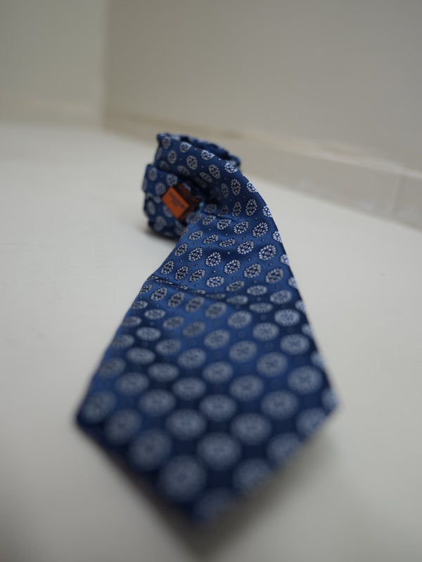 Set aus Krawatte und Einstecktuch