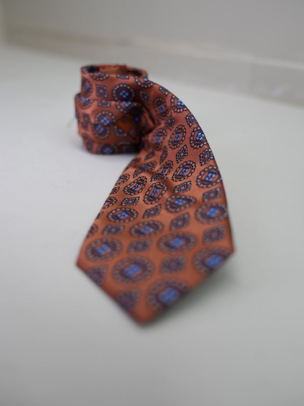 Set aus Krawatte und Einstecktuch