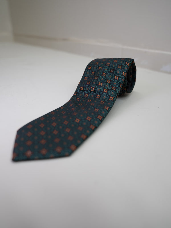 Set aus Krawatte und Einstecktuch